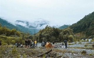 美女牧場劇情介紹，美女牧場劇情介紹分集百度網盤免費在線觀看